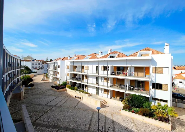 Apartment Gilo-Tavira Centre With Pool